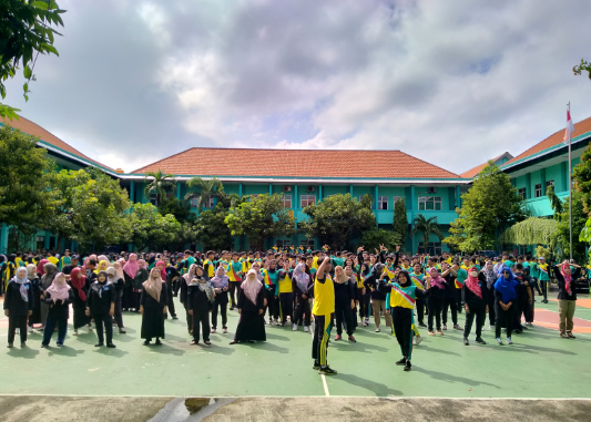 SMA Negeri 1 Indonesia Laksanakan Program Sekolah Sehat untuk Siswa